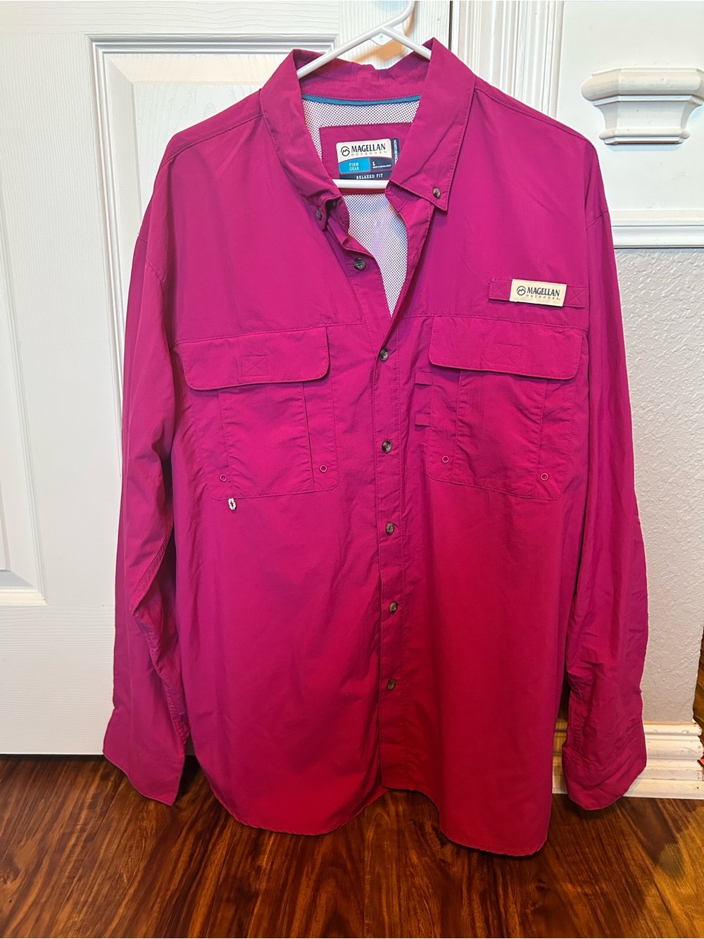 NWT Magellan Outdoors Men's Long-Sleeve Button Shirt Jacket - Magenta
